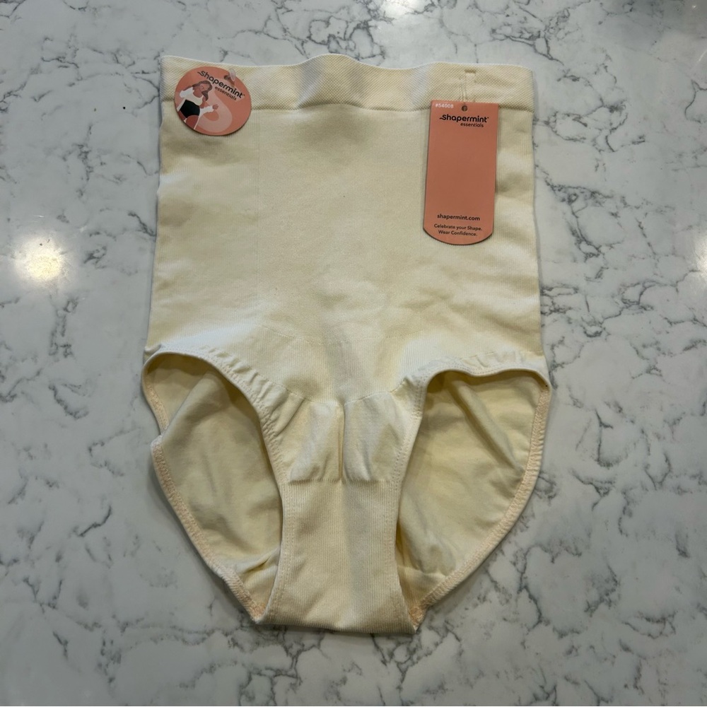 NWT Shapermint All Day Every Day High Waisted Shaping‎ Panty Size XS/Small
